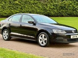 Black Used 2014 VW Jetta SE Sedan | £9,950 (Expensive)