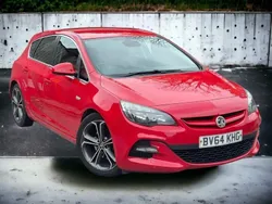 Red Used 2015 Vauxhall Astra S Hatchback | £4,895 (Fair price)