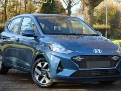 New 2025 Hyundai i10 Advanced Hatchback | £15,930 (Fair price)