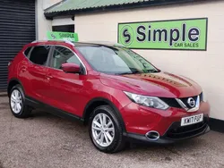 Red Used 2017 Nissan Qashqai Tekna SUV | £7,250 (Fair price)