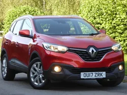Red Used 2017 Renault Kadjar Dynamique SUV | £5,950 (Fair price)