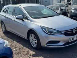 Silver Used 2018 Vauxhall Astra Design Edition Estate | £2,950 (Fair price)