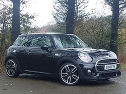 Black Used 2018 Mini Cooper S Hatchback | £11,998 (Good price)