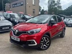 Red Used 2018 Renault Captur Iconic SUV | £9,750 (Fair price)