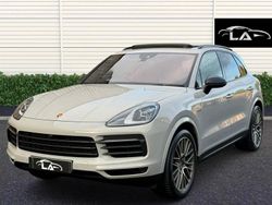 Grey Used 2023 Porsche Cayenne Platinum Edition SUV | £62,495 (Fair price)