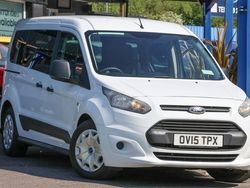 White Used 2015 Ford Grand Tourneo Connect Style MPV | £7,189