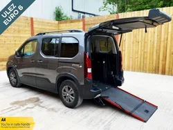 Grey Used 2023 Peugeot Rifter Access MPV | £17,402 (Fair price)
