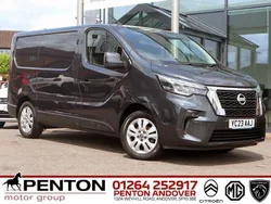 Grey Used 2023 Nissan Primastar Tekna MPV | £14,990 (Fair price)