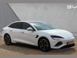 White Used 2025 BYD Seal Design Sedan | £32,337