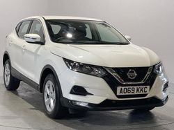 White Used 2020 Nissan Qashqai Acenta Premium SUV | £13,799 (Super price)