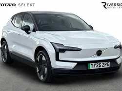 White New 2025 Volvo EX30 Plus SUV | £30,490 (Good price)