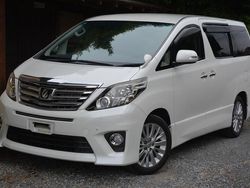 White Used 2013 Toyota Alphard MPV | £13,995 (Fair price)