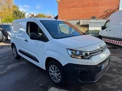 White Used 2020 Citroën Berlingo MPV | £8,995 (Good price)