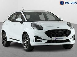 White Used 2023 Ford Puma ST-Line Hatchback | £15,799 (Good price)