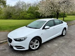 White Used 2018 Vauxhall Insignia Design Edition Hatchback | £6,995 (Fair price)