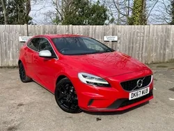 Red Used 2017 Volvo V40 R-Design Pro Estate | £8,995 (Fair price)