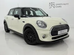 White Used 2015 Mini Cooper Hatch Hatchback | £11,250 (Fair price)