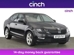 Black Used 2019 Skoda Octavia SE Drive Hatchback | £11,649 (Fair price)