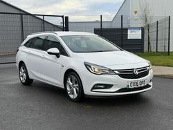 White Used 2016 Vauxhall Astra SRi Estate | £5,200 (Fair price)