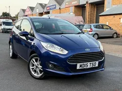 Blue Used 2015 Ford Fiesta Zetec Hatchback | £4,990 (Fair price)