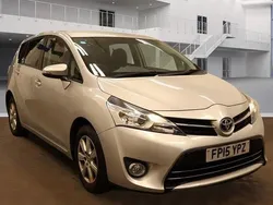 Silver Used 2015 Toyota Verso MPV | £6,495 (Fair price)