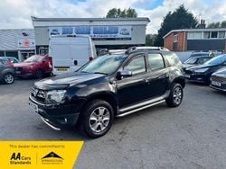 Black Used 2015 Dacia Duster Lauréate SUV | £4,995 (Good price)