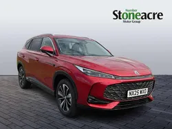 Red New 2025 MG HS SE SUV | £22,495 (Fair price)