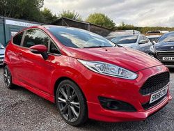 Red Used 2015 Ford Fiesta Zetec Hatchback | £4,995 (A bit pricey)