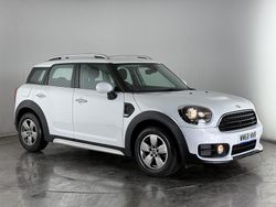 White Used 2019 Mini Cooper Countryman Classic SUV | £13,150 (Good price)