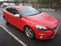 Red Used 2014 Volvo V40 R-Design Estate | £4,695 (Fair price)