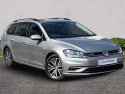 Silver Used 2018 VW Golf VII SE Estate | £15,495 (A bit pricey)