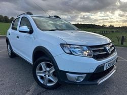 White Used 2015 Dacia Sandero Lauréate Hatchback | £4,490 (Fair price)