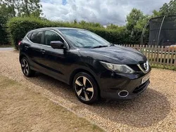Black Used 2015 Nissan Qashqai N-TEC SUV | £7,450 (Fair price)
