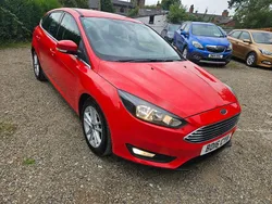 Race red Used 2016 Ford Focus Zetec Hatchback | £5,195 (Fair price)
