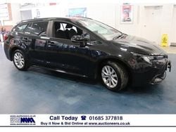 Black Used 2023 Toyota Corolla Estate | £17,916 (Good price)