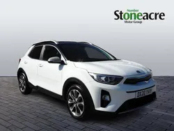White Used 2020 Kia Stonic 4 SUV | £11,495 (Good price)