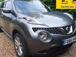 Grey Used 2015 Nissan Juke N-Connecta SUV | £8,380 (Fair price)