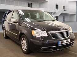 Black Used 2013 Chrysler Grand Voyager Limited MPV | £12,950 (A bit pricey)