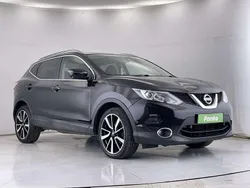 Black Used 2017 Nissan Qashqai Tekna SUV | £8,330 (Good price)