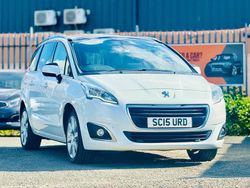 White Used 2015 Peugeot 5008 Active MPV | £4,495 (Fair price)