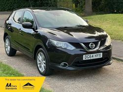 Black Used 2014 Nissan Qashqai Acenta Premium SUV | £4,000 (Fair price)