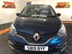 Blue/black Used 2019 Renault Captur Iconic SUV | £10,495 (Fair price)