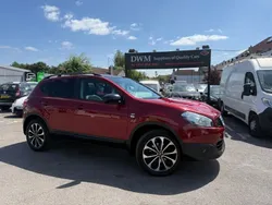 Red Used 2013 Nissan Qashqai 360º SUV | £3,890 (Fair price)