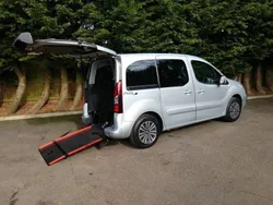 Silver Used 2017 Peugeot Partner MPV | £10,595 (Expensive)