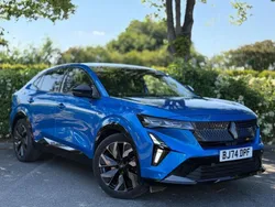 Blue/black Used 2024 Renault Rafale Iconic Esprit Alpine SUV | £31,966 (Fair price)