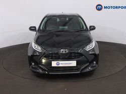 Black Used 2024 Toyota Yaris Hybrid Design Hatchback | £19,299 (Fair price)