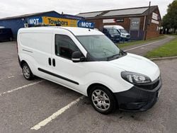 White Used 2020 Fiat Doblò MPV | £6,495 (Good price)