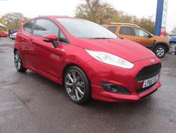 Red Used 2017 Ford Fiesta ST-Line Hatchback | £6,995 (Fair price)