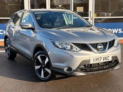 Silver Used 2017 Nissan Qashqai N-Connecta SUV | £11,145 (Good price)