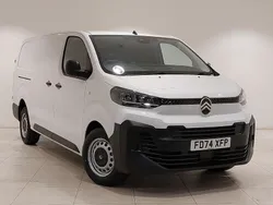 White New 2024 Citroën Dispatch MPV | £19,998 (Fair price)